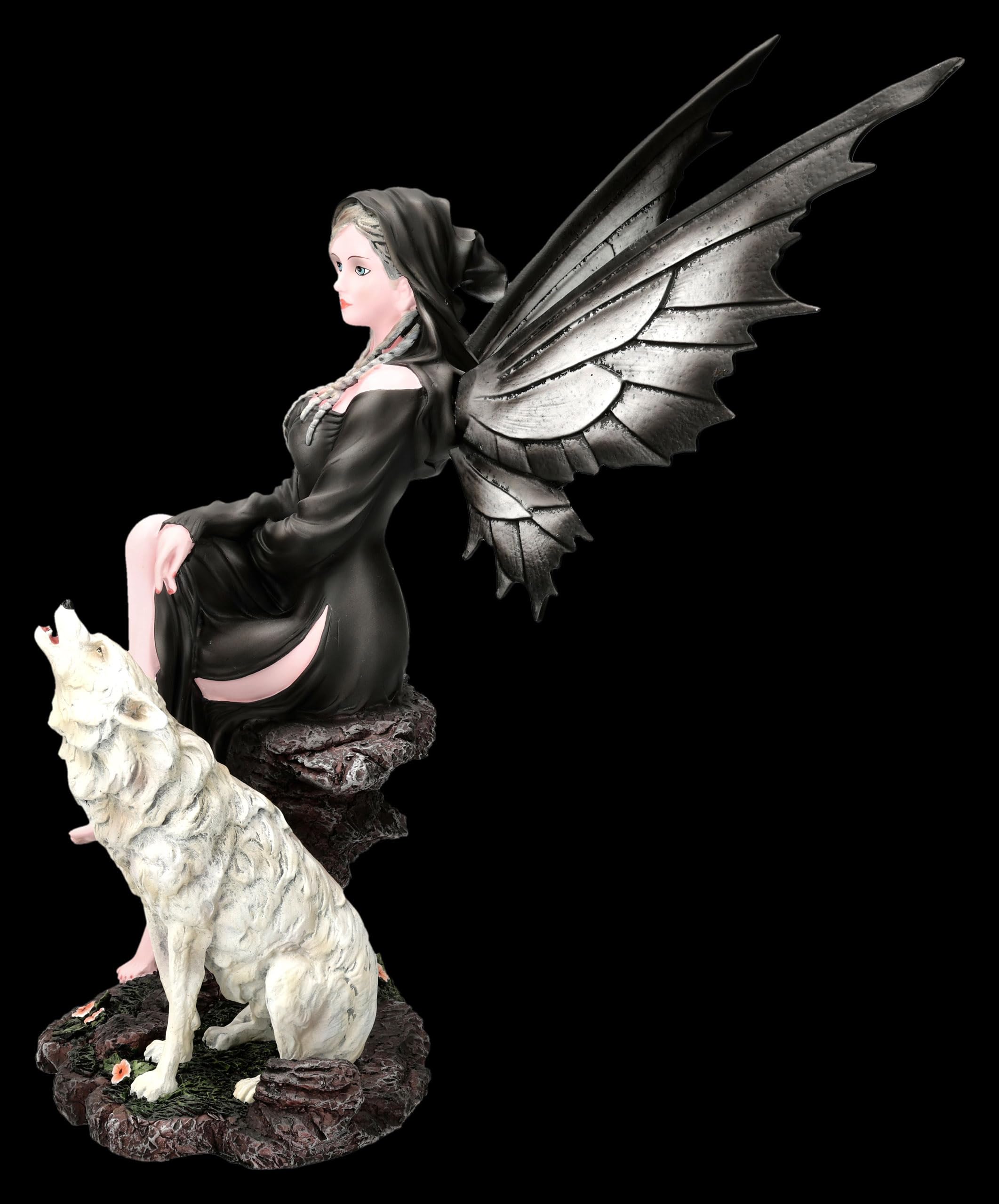 Figuren Shop GmbH Elfenfigur – Nyara, Mondwächterin mit Wolf – handbemalte Fantasy-Deko (32 cm) – Tales of Aurelion Collection – Geschenkidee für Nacht- & Mondfreunde
