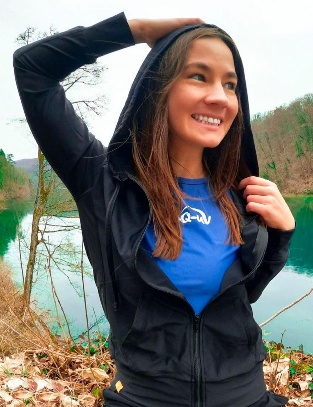 iQ-UV Leichte Sportjacke für Damen – UV-Schutz Laufjacke für Damen speziell für Sommer mit UPF 50+ – Bequeme Walk Jacke hochelastisch, atmungsaktiv & schnelltrocknend