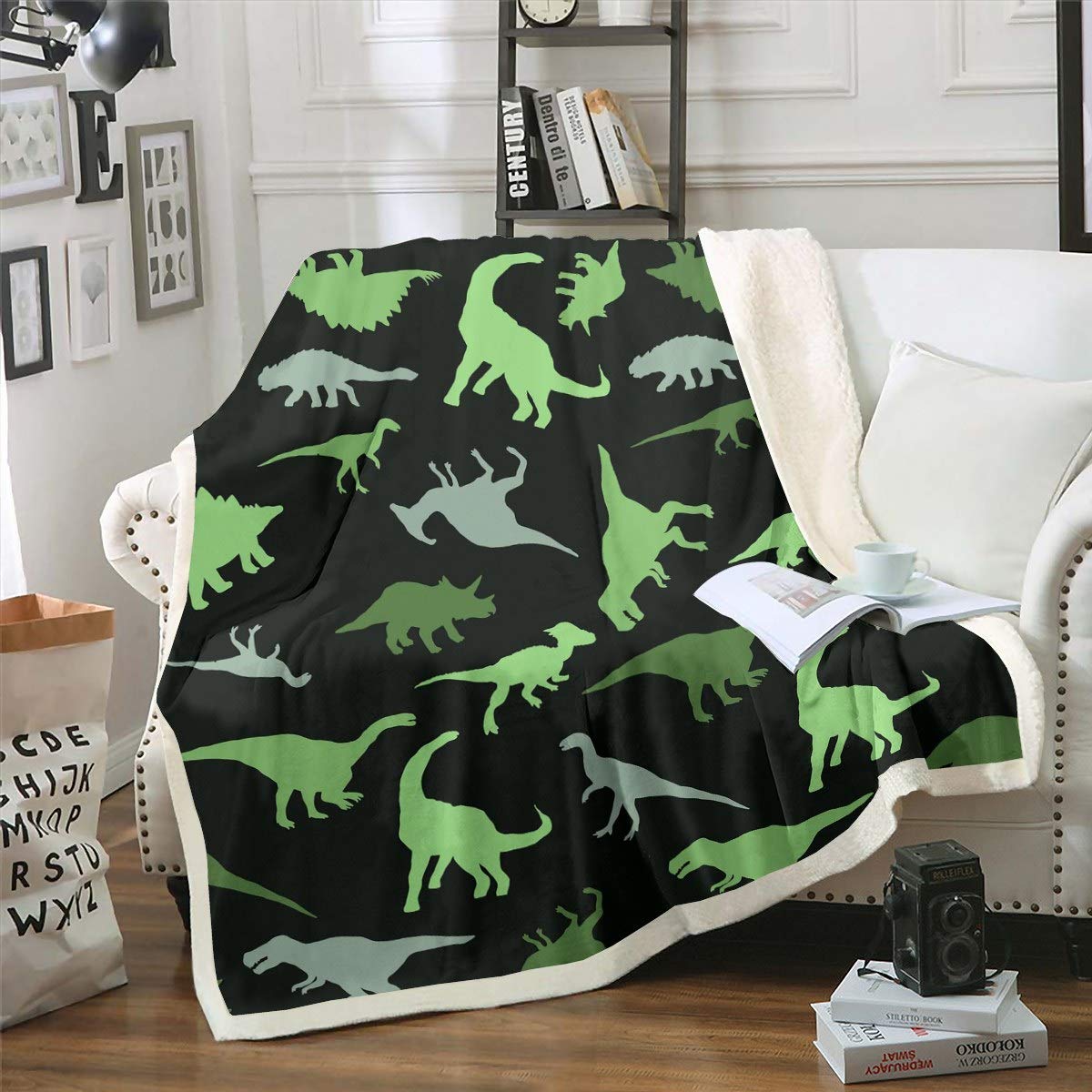 Loussiesd Boys Multicolored 13217 ' Cute Green Dino Fleece Sherpa Blanket - Jungle Animals Pattern Plush Throw For Sofa/Couch - Lightweight Black Wildlife Style - Single 50"X60"