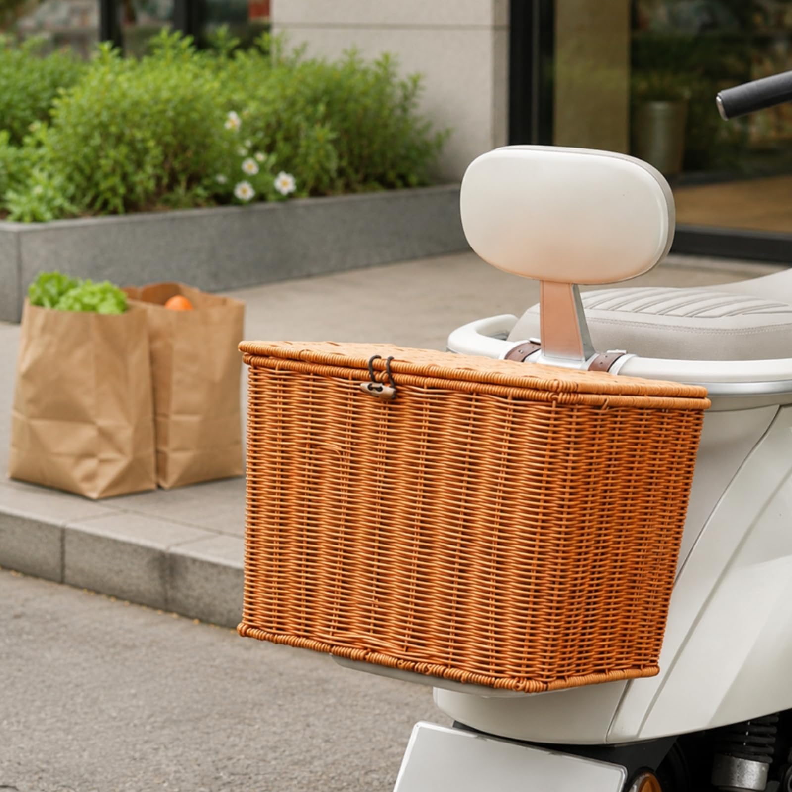 Cestino in Finto Rattan con Coperchio Spazioso Cestino Intrecciato con Coperchio Facile Accesso per Pendolarismo, Spesa