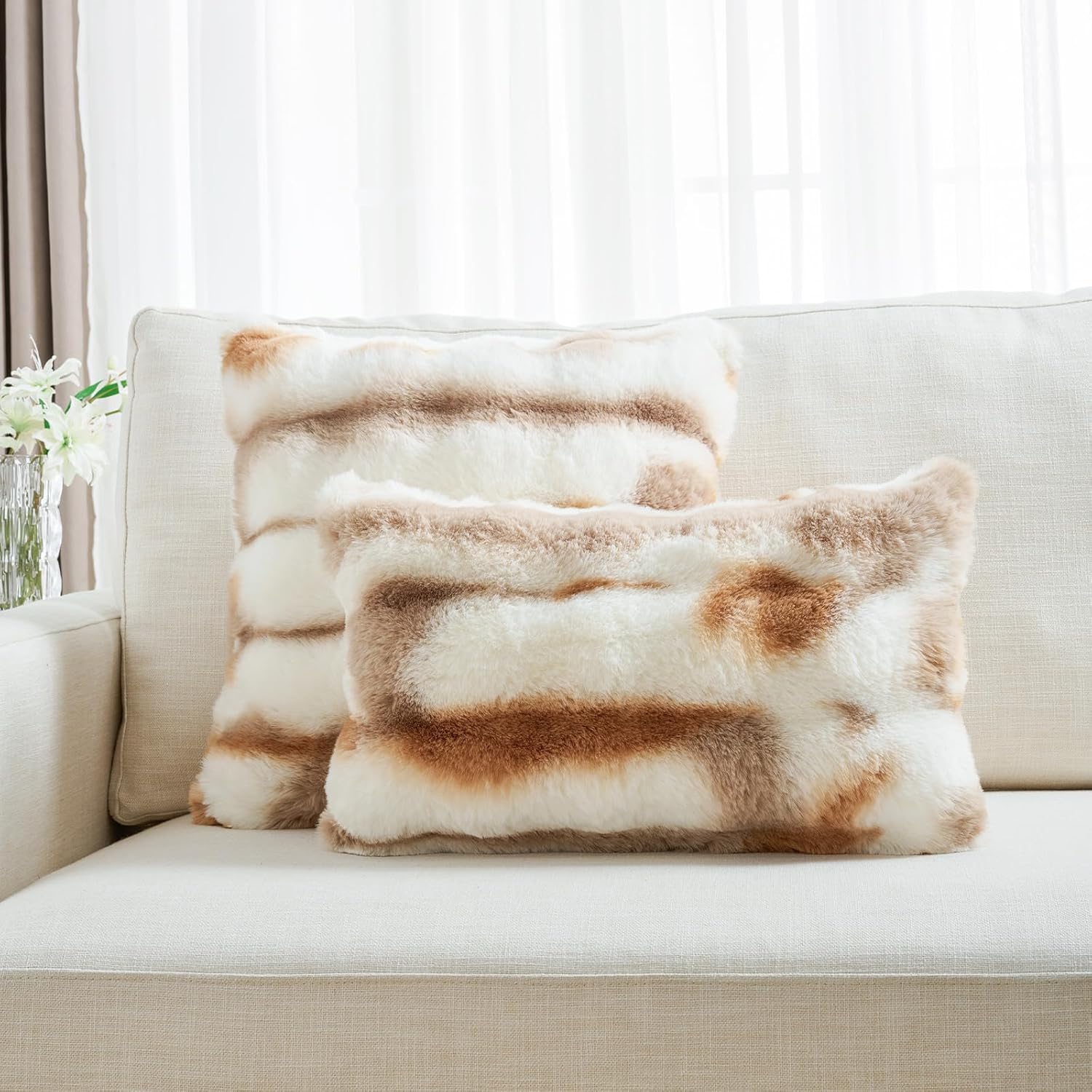 FUTEI Brown White Decorative Throw Pillow Covers 22x22 Inch Set of 2,Soft Fuzzy Faux Rabbit Fur Cushion Covers with Raised Texture,Neutral Boho Home Decor for Couch Bed Living Room