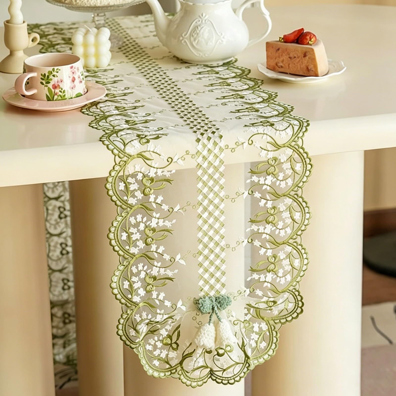 Romantic Lace Table Runner,Long Dining Table Runner,Cozy,Comfortable,And Durable,Suitable for Decorating the Living Room,Bedroom,And Dining Room(Green,250cm/98.4in)