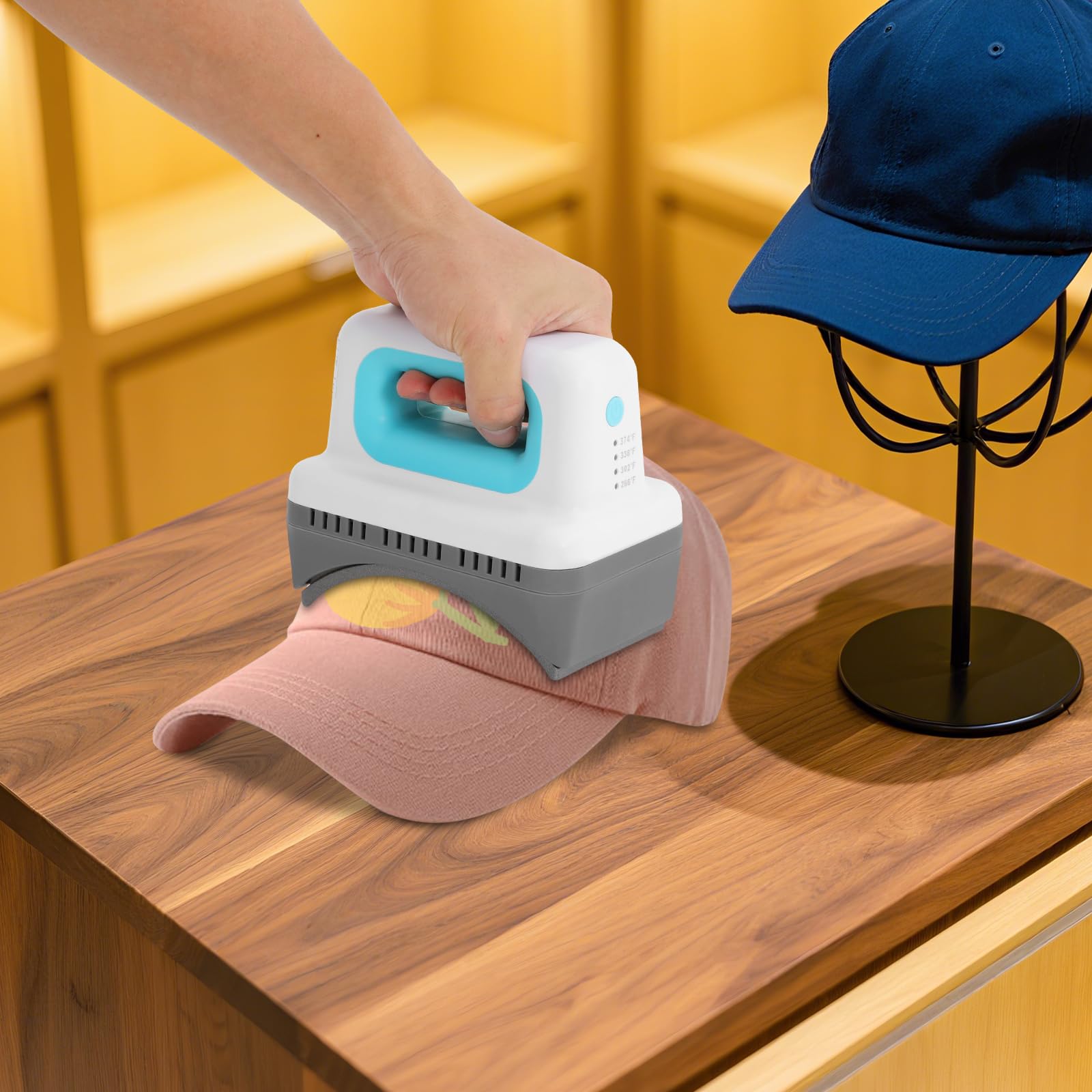 Hutpresse, Mini-Hut-Hitzepresse für Kappen mit integriertem Bedienfeld, 4 Heizstufen Kappenpresse mit 14 × 8 cm gebogener Heizplatte, zum Heißpressen und Bügeln