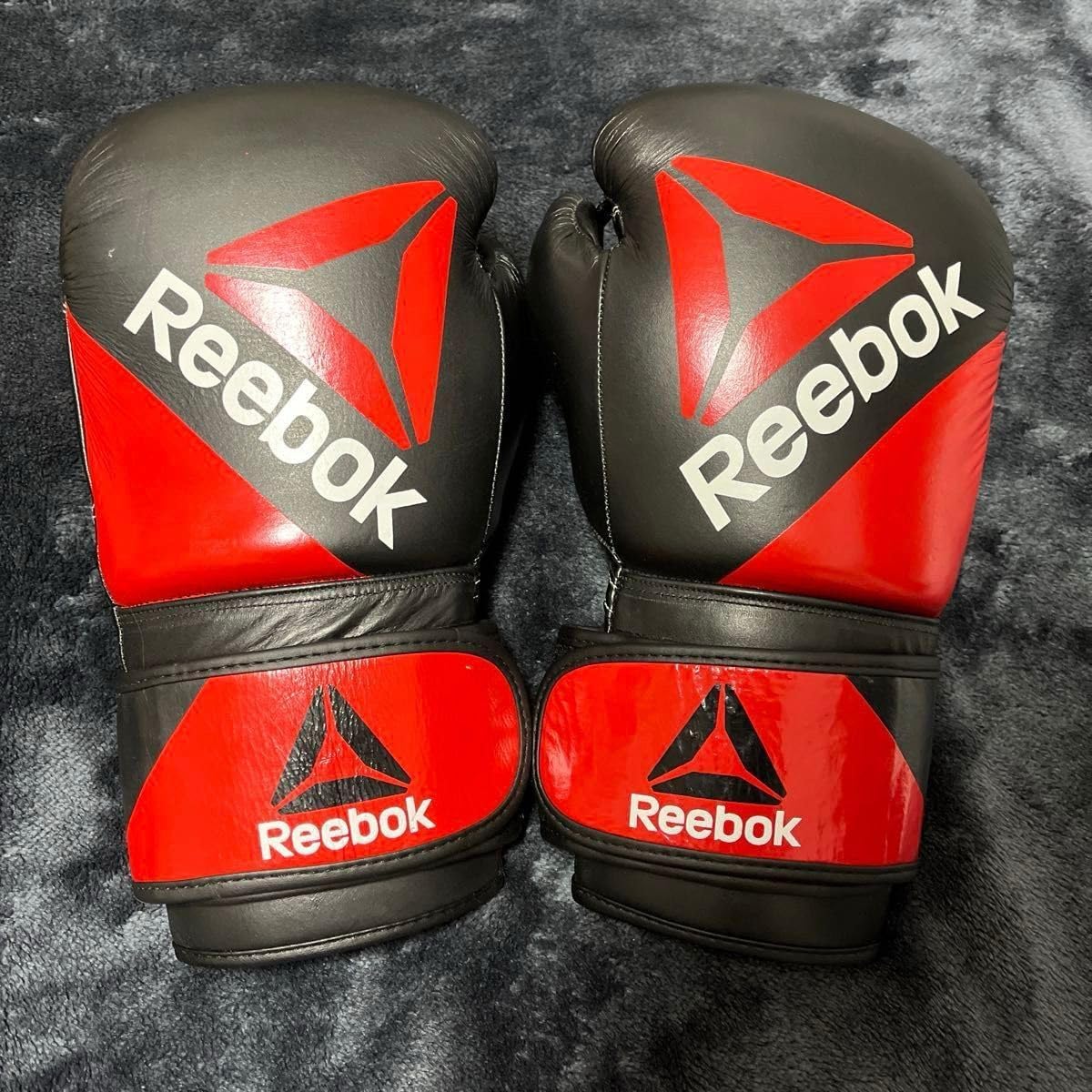 試着のみ Reebok ボクシンググローブ リーボック 16oz 16オンス スパー