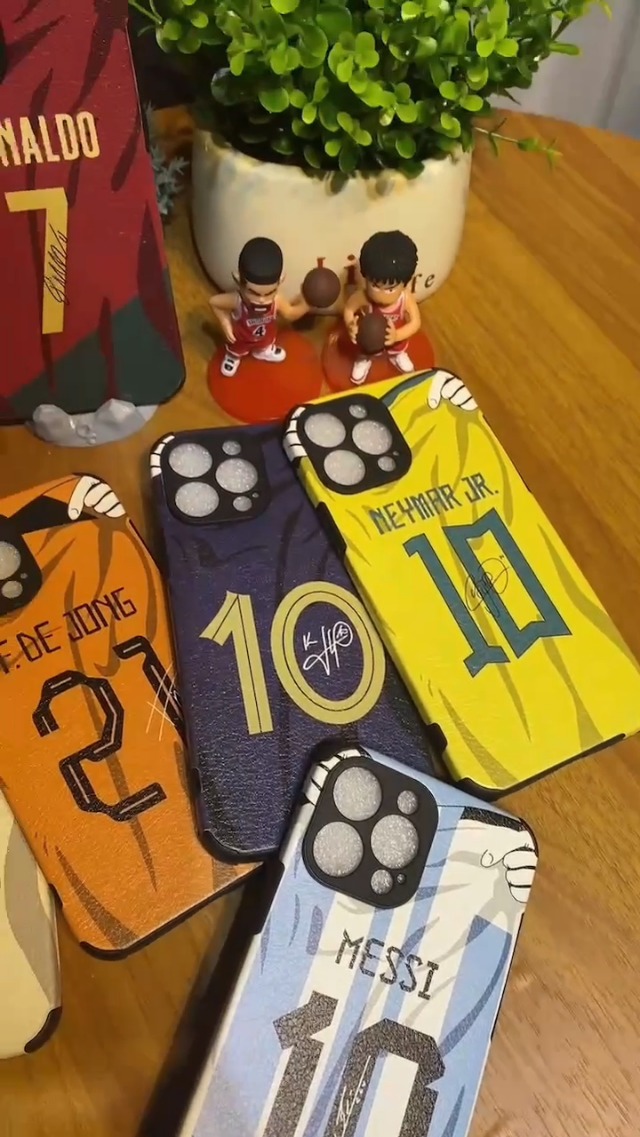 Amazon.com: Slrioks Ronaldo Jersey Phone Case Creative
