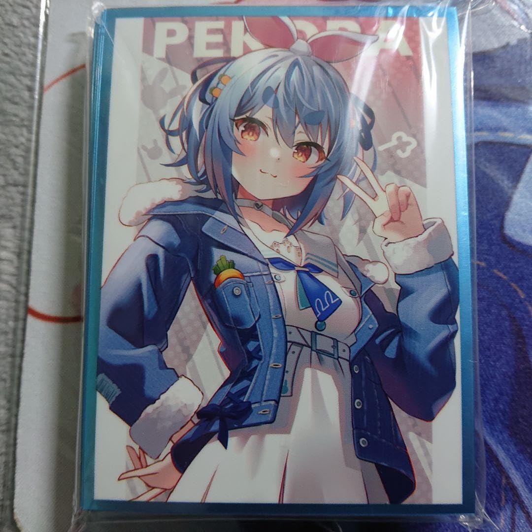 兎田ぺこらプレイマット＆スリーブ2種セット Amazon.co.jp: ホロライブ 兎田ぺこら 誕生日記念2022 ラバー