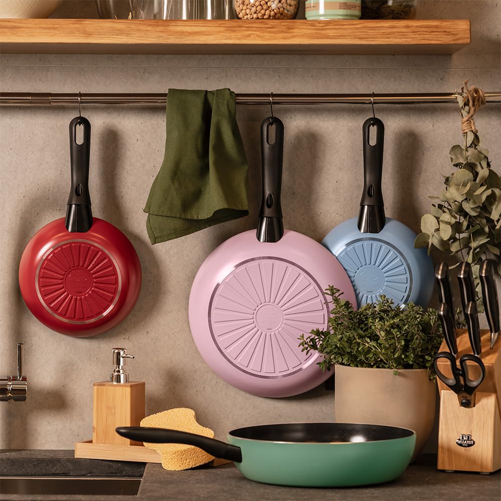 BALLARINI Caprera - Wok (28 cm, aluminio, inducción, cerámica antiadherente, fabricado en Italia), color rojo