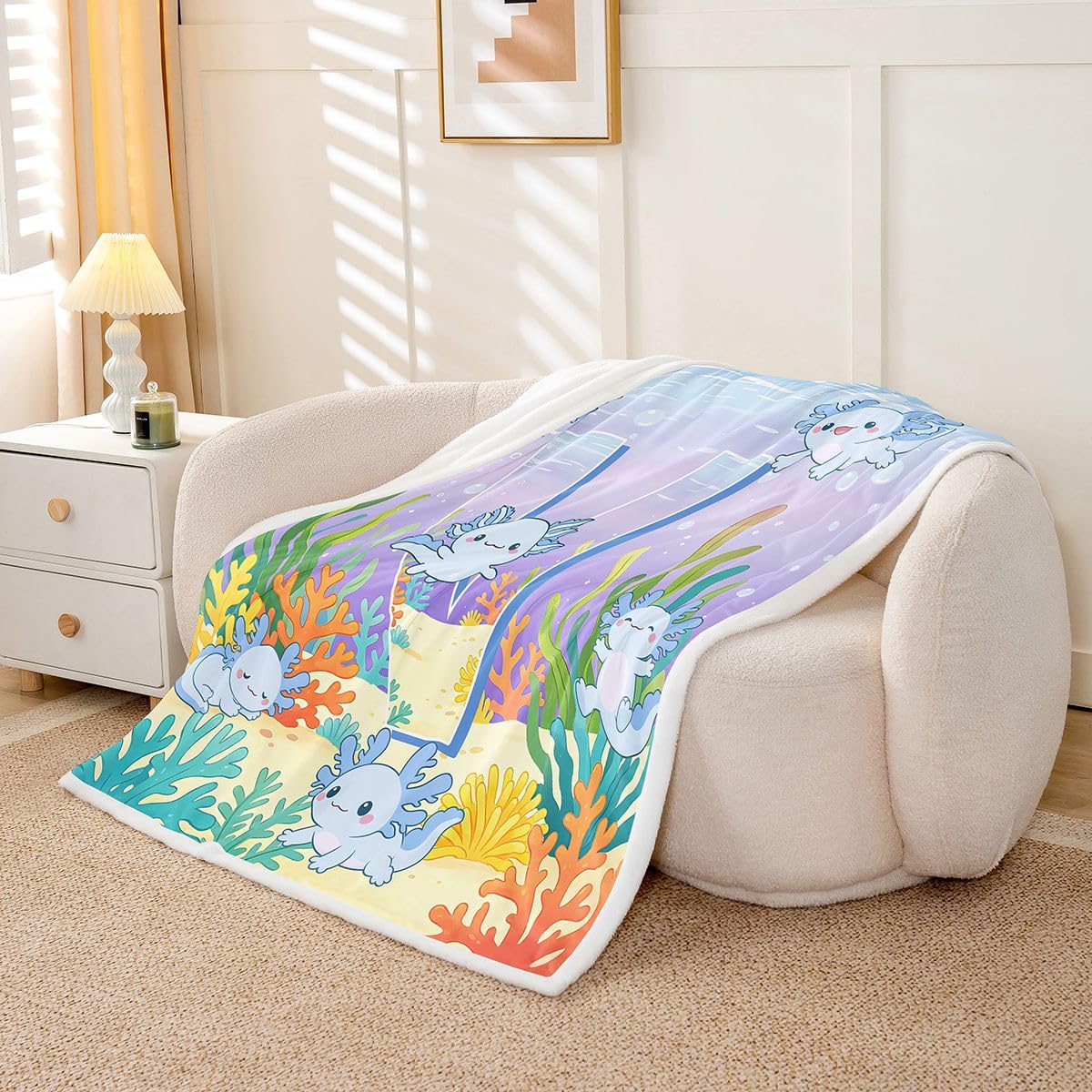 Homewish Uroczy niebieski koc polarowy Axolotl 229 x 229 cm na kanapę