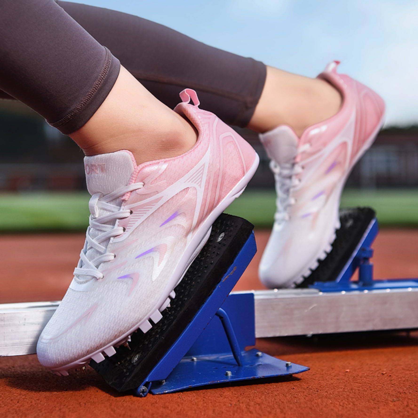 Leichtathletik Spike Schuhe Herren Jugendliche Anti-Rutsch Unisex Leichtathletik Schuhe Atmungsaktive Running Sneakers Sprint Jumping Race Training Schuhe