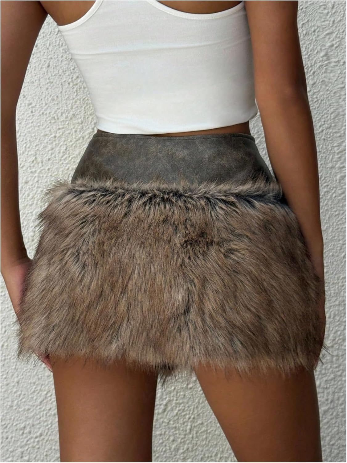 SHENHE Women's Faux Fur Skirt Y2k Low Rise PU Leather Concert Rave Furry Fuzzy Micro Mini Skirt - Image 3