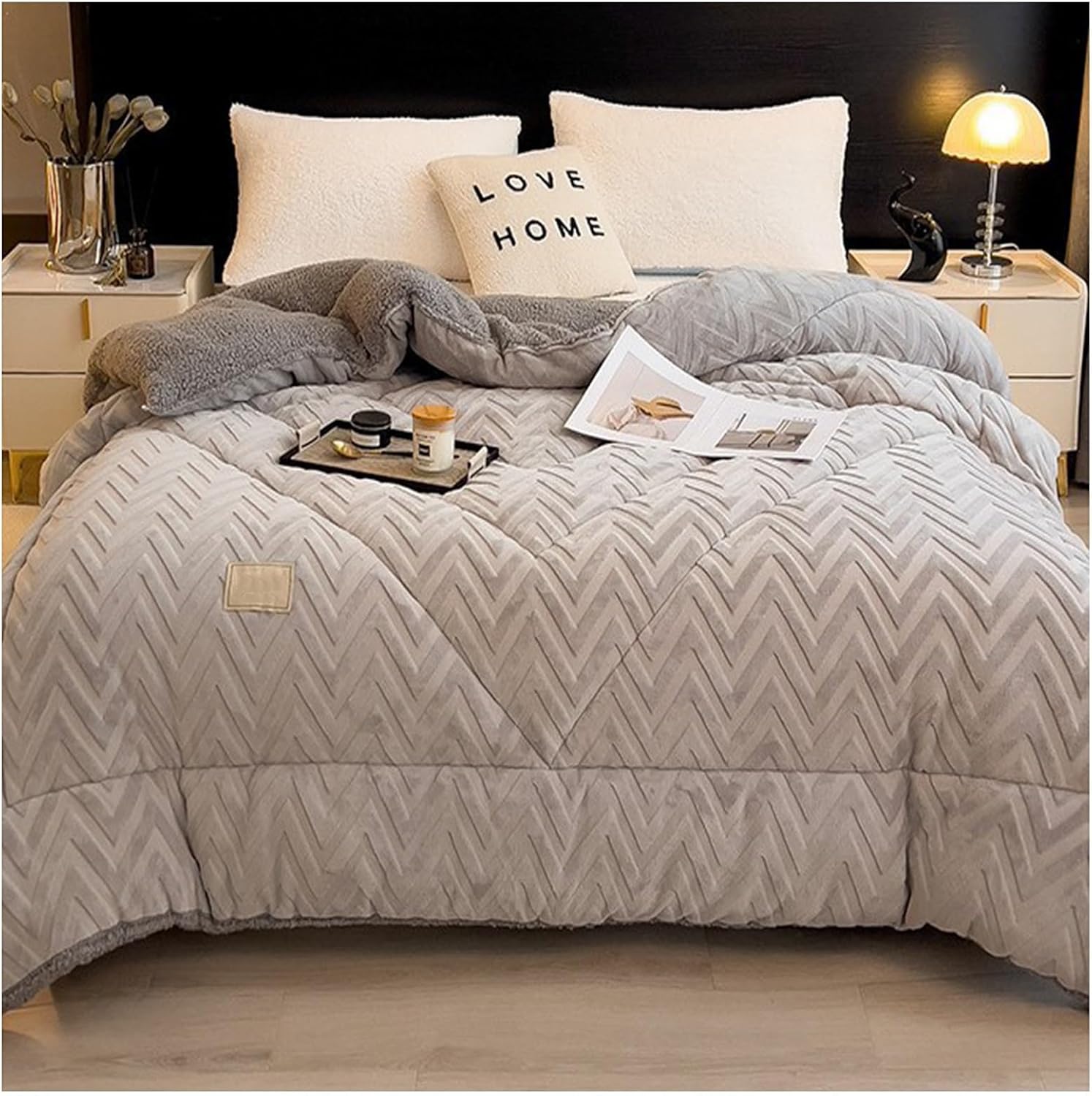 Double Sided Thick Down Duvet – Autumn and Winter Edredon Faux Wool Warm Quilt, Cotton Lambswool Velvet Duvet, Cashmere Winter Quilt (D, 150 x 200/2.5 kg)