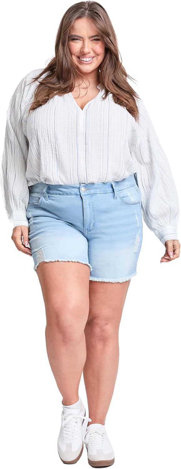Royalty for Me Womens Royalty for Me Women´s Plus Curvy High-Rise Frayed Hem Shorts - Image 5