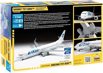 Zvezda 7019 Civil Airliner Boeing 737-800 1/144