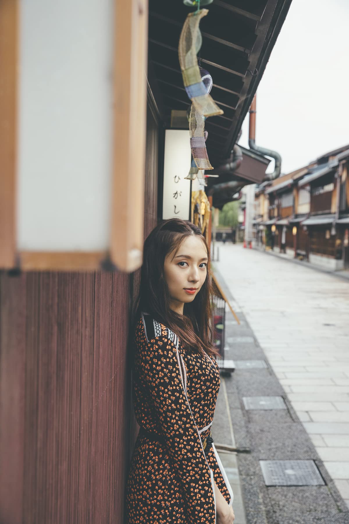 乃木坂46 新内眞衣2nd写真集 夜が明けたら 新内 眞衣 本 通販 Amazon