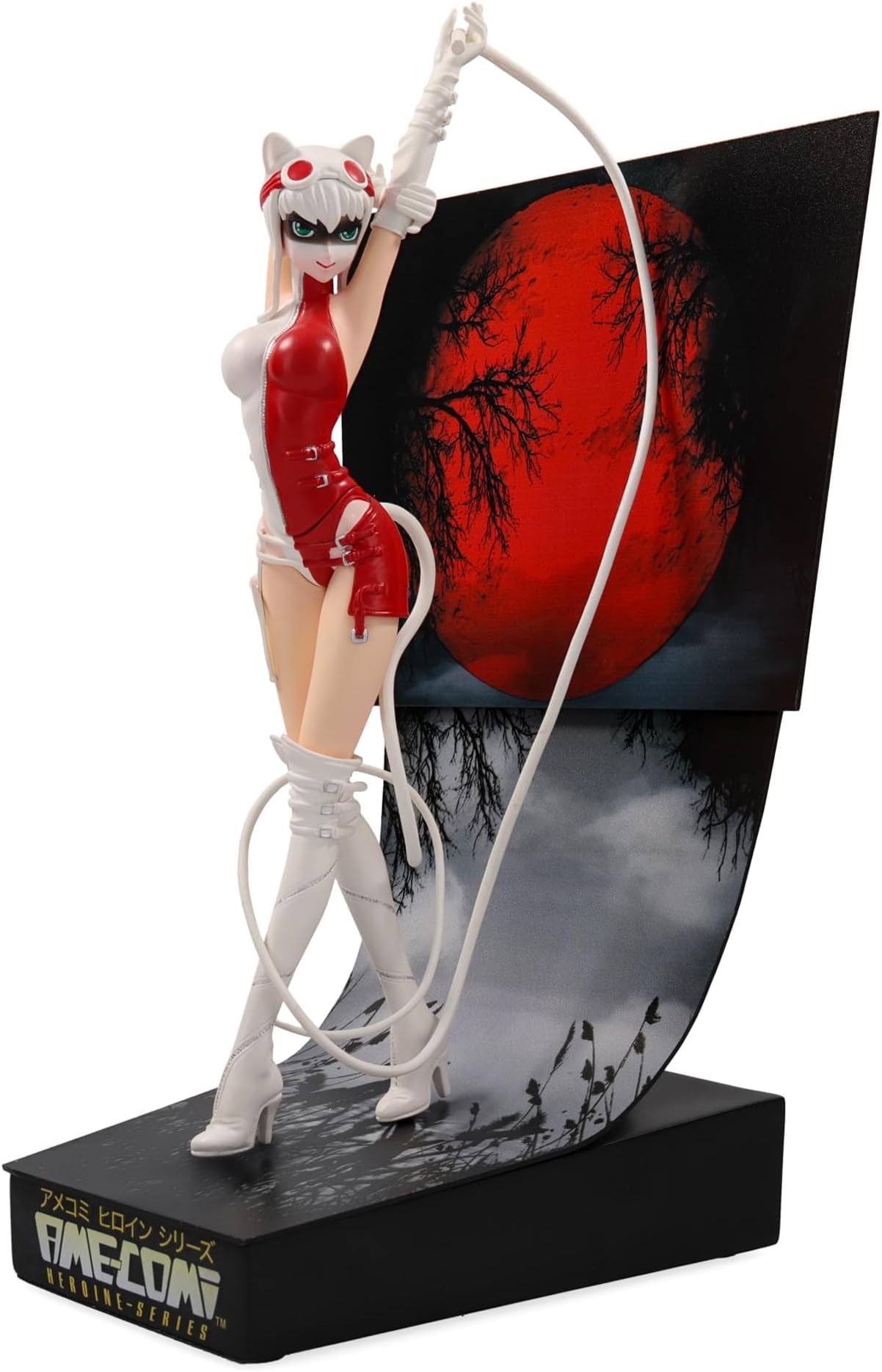 - DC Comics Catwoman 10 Inch AME-Comi Premium Motion Statue - Kabuki Variant Multicolor