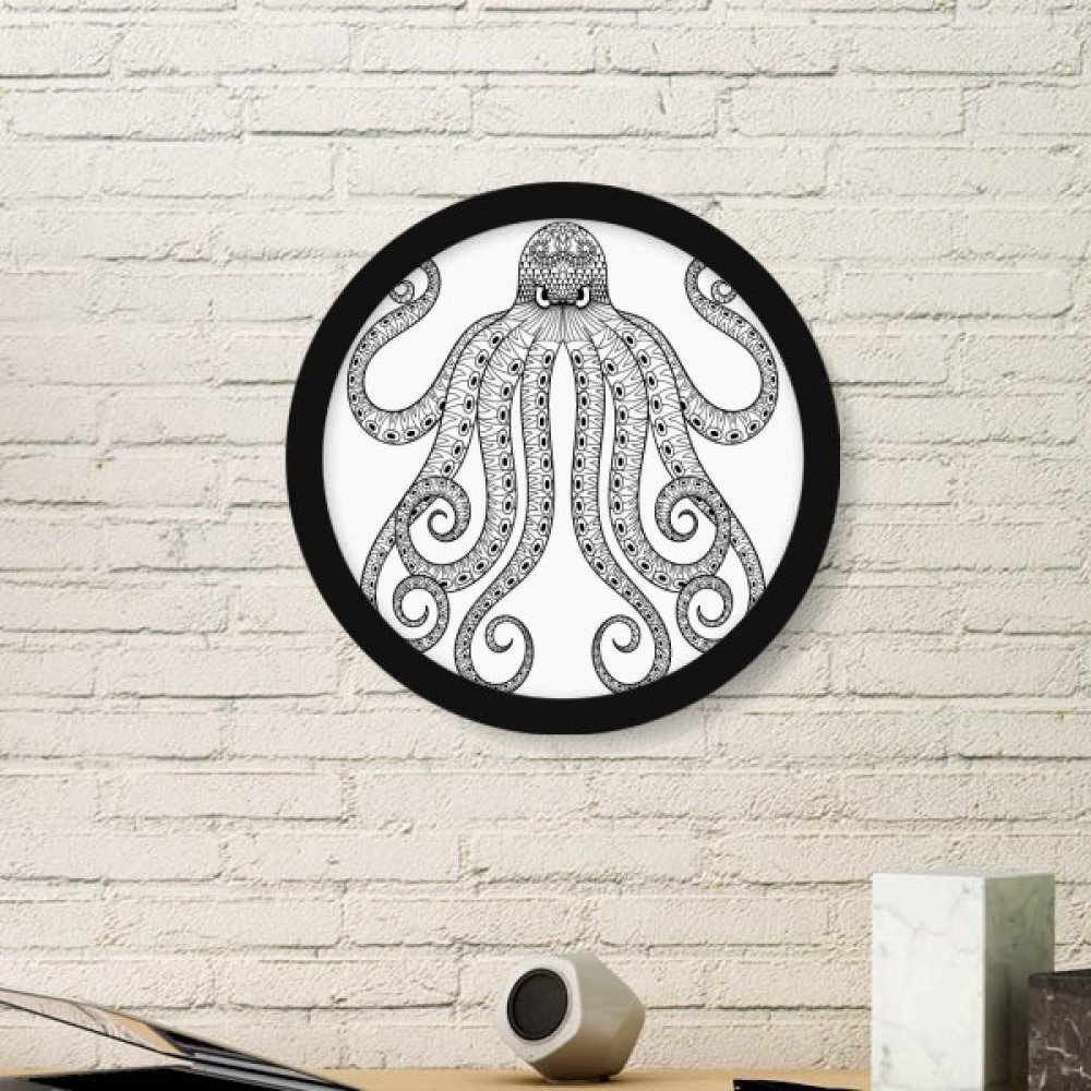 Cadre photo rond octopus noir grand format pour embellir les murs de votre salon