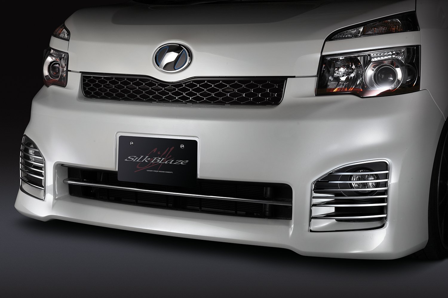 SilkBlaze フォグランプガーニッシュ 70ヴォクシー後期(Z/ZS) Amazon | SilkBlaze(シルクブレイズ) フォグランプガーニッシュ 70