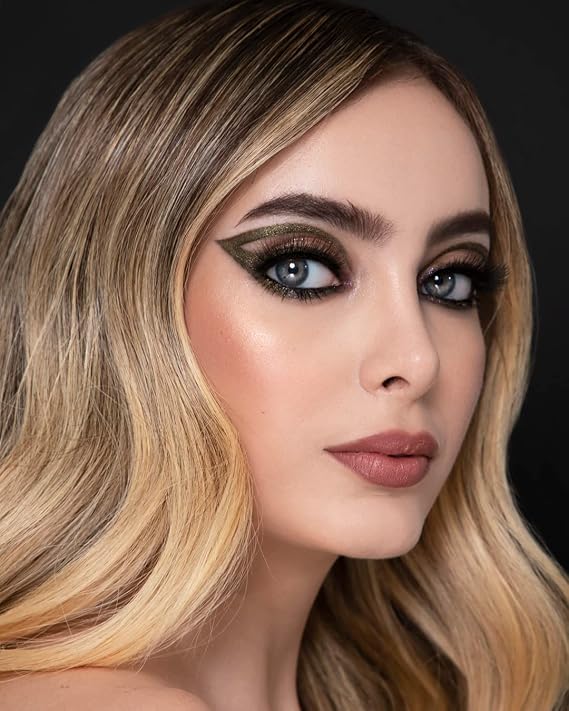 لوحة ظلال العيون Sigma Beauty Untamed - 14 ظلال ظلال العيون الجريئة في التشطيبات غير اللامعة واللمعان والمعادن - لوحة مكياج العيون النباتية عالية الصبغ - منتجات التجميل النظيفة