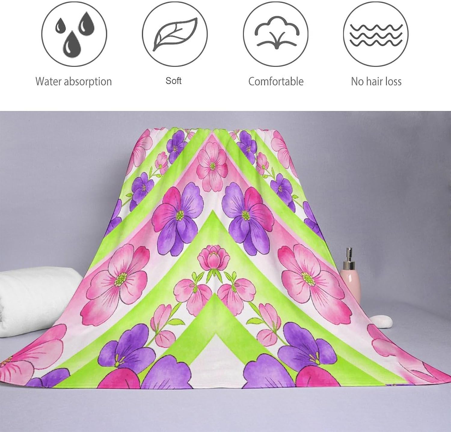 Chevron Blooms Bath Towel, Highly Absorbent & Quick Drying Beach Towel, Compact & Lightweight Pool Towel for Bathroom, Beach, Pool, Gym, Spa, and Hotel Use