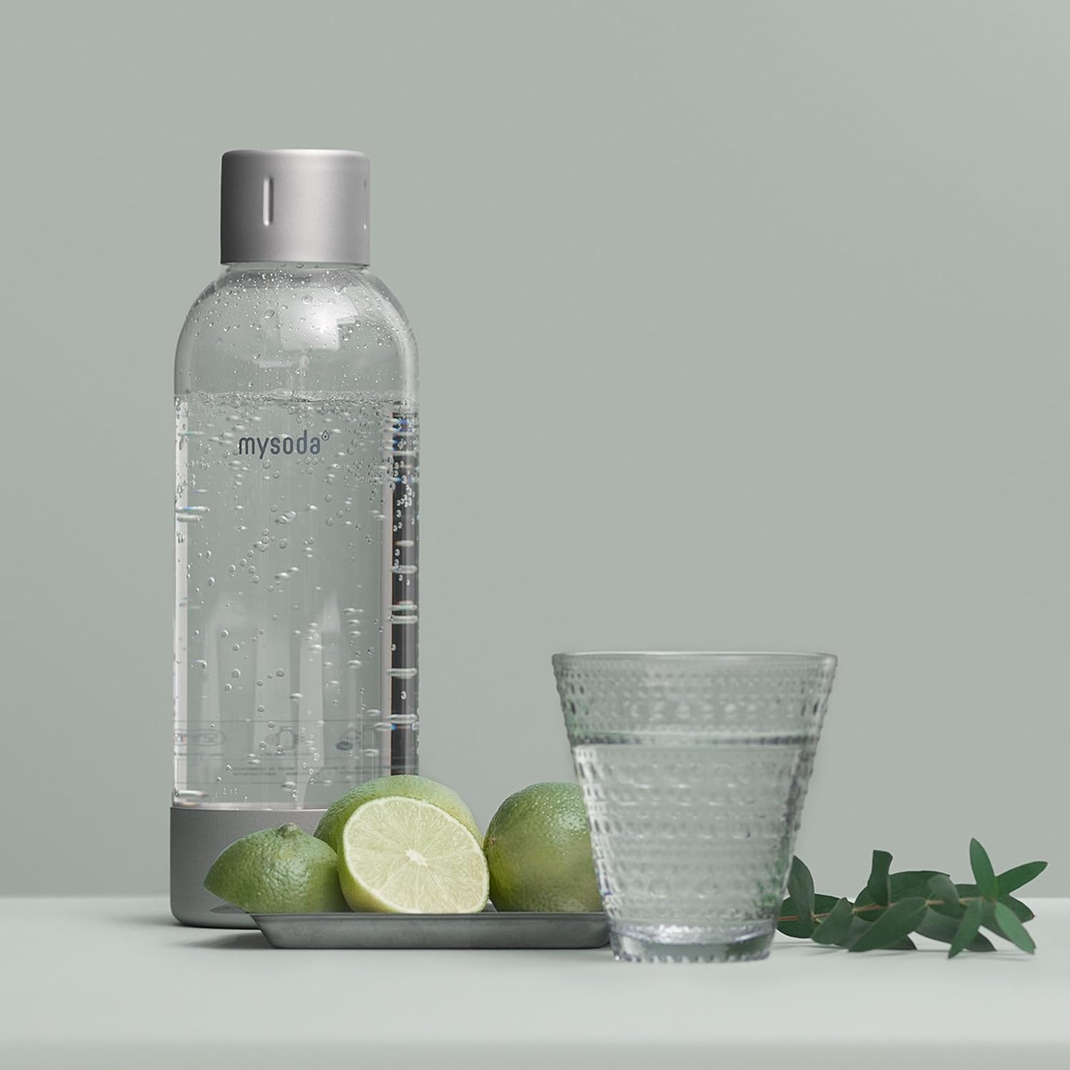 Mysoda Premium Carbonating Bottle 1L Silver - Our Carbonated Water Bottle is Compatible with MySoda and any brands - Quick-Lock Reusable Bottles - Lid and Base Made of Stainless Steel - BPA Free - Image 2