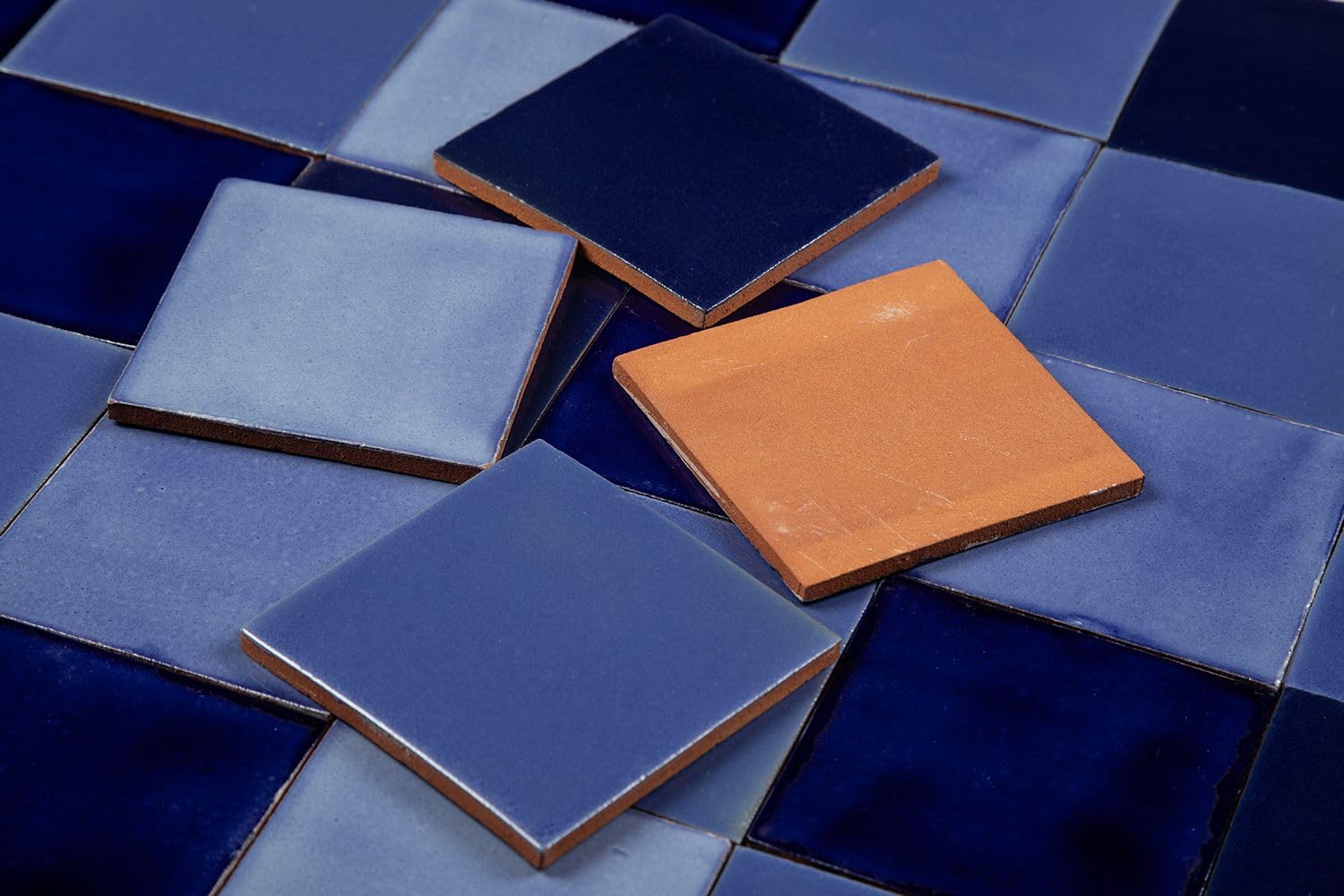 Cerames Azula de mosaico de un solo color azula- mosaico de azulejos de cerámica mexicana, azulejos mexicanos para cocina, baño, ducha, pared posterior de cocina, un paquete de 90 azulejos 10,5 x 10,5