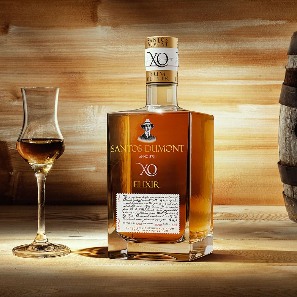 Santos Dumont Elixir | Premium Spirituose auf Rumbasis | Blend aus Melasse und Zuckerrohrsaft Rum | Lieblicher Geschmack | 700 ml | 40% Vol.
