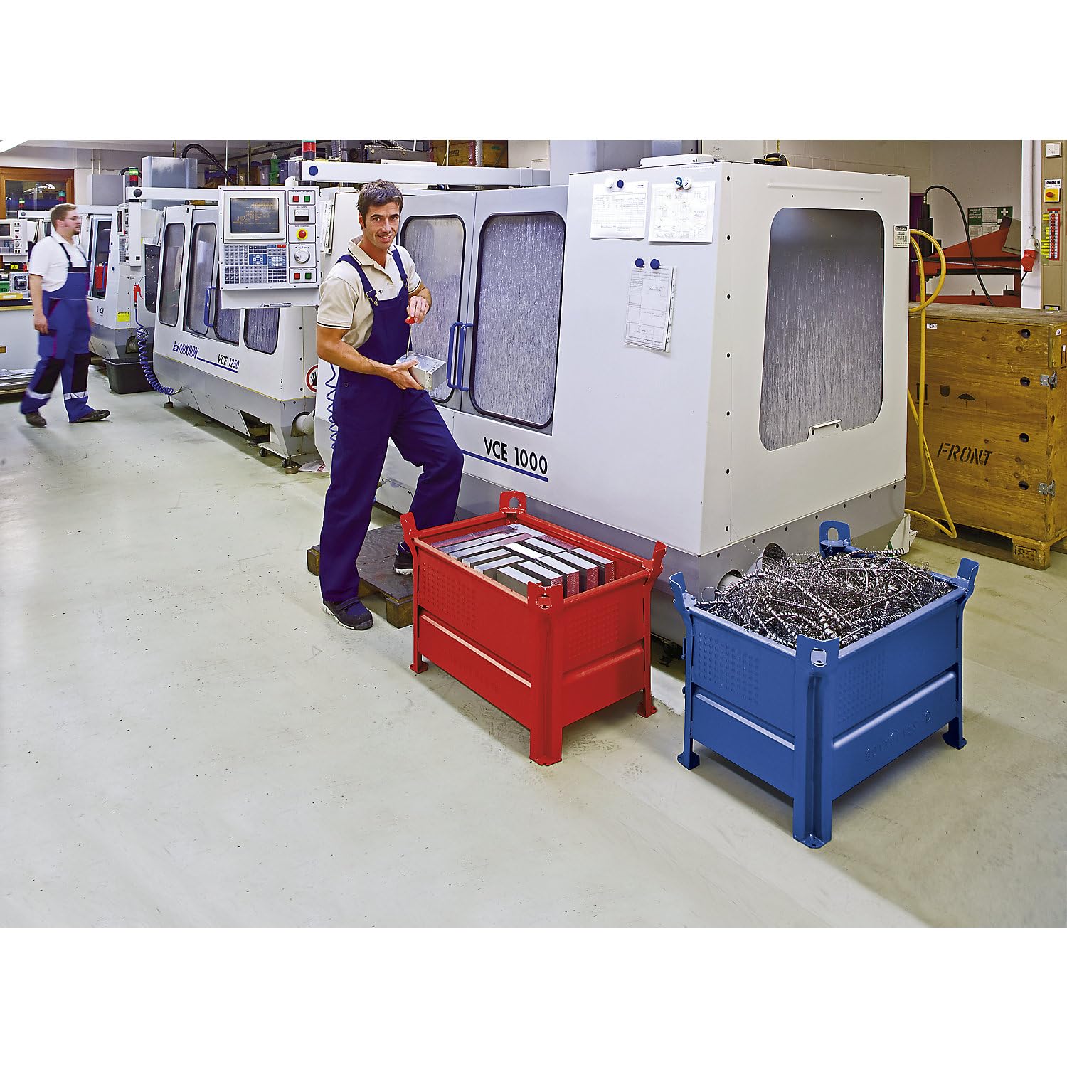 Heson | Caisse-palette à parois pleines | l x L 800 x 1200 mm | charge max 500 kg | bleu | 1 pièce et +