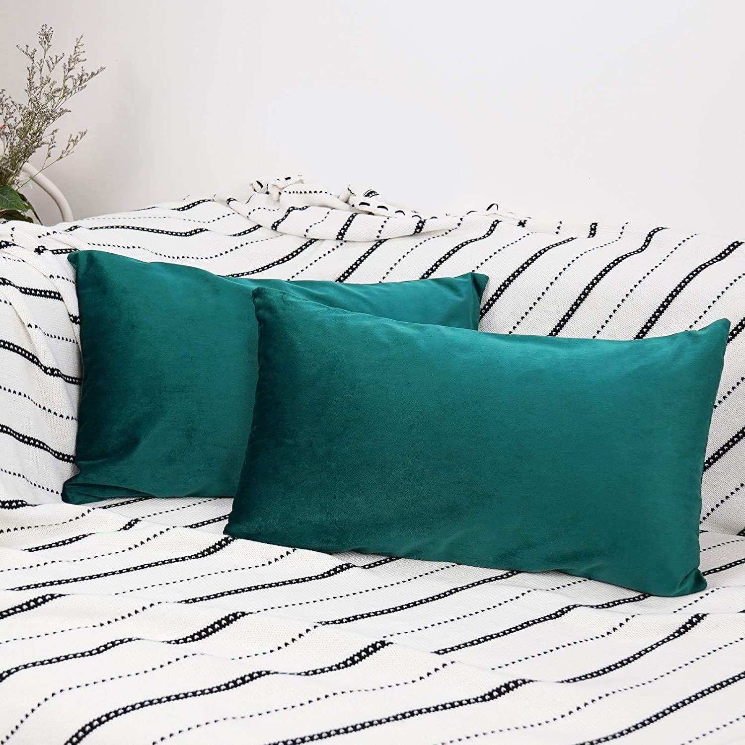 HIPPIH 12 x 20 Inch Pillow Inserts with Pillow Cover 2