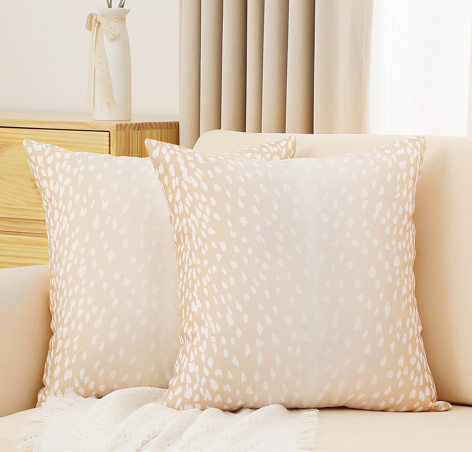 Antelope Pillow Covers 20x20 Inch Set of 2 Animal Farmhouse Decorative Throw Pillow Covers Linen Square Cushion Case for Home Sofa Couch Bedroom Car Decoration(Beige, 20"x20")