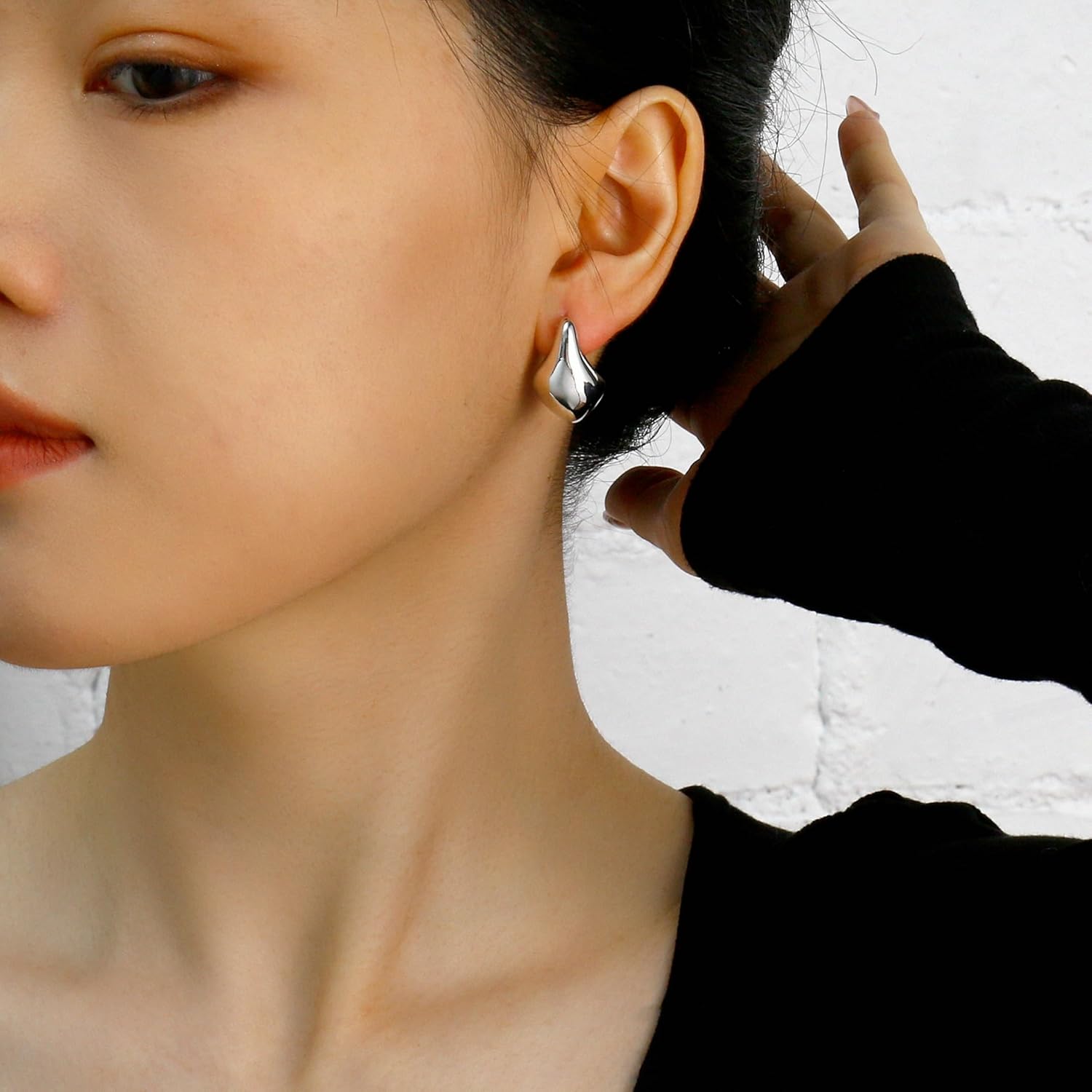 Chunky Gold Dangle Earrings For Women Gold Plated Statement Earrings Large Minimalist Geometric Long Triangle Exaggerated Stud Earring For Women Trendy - Image 4