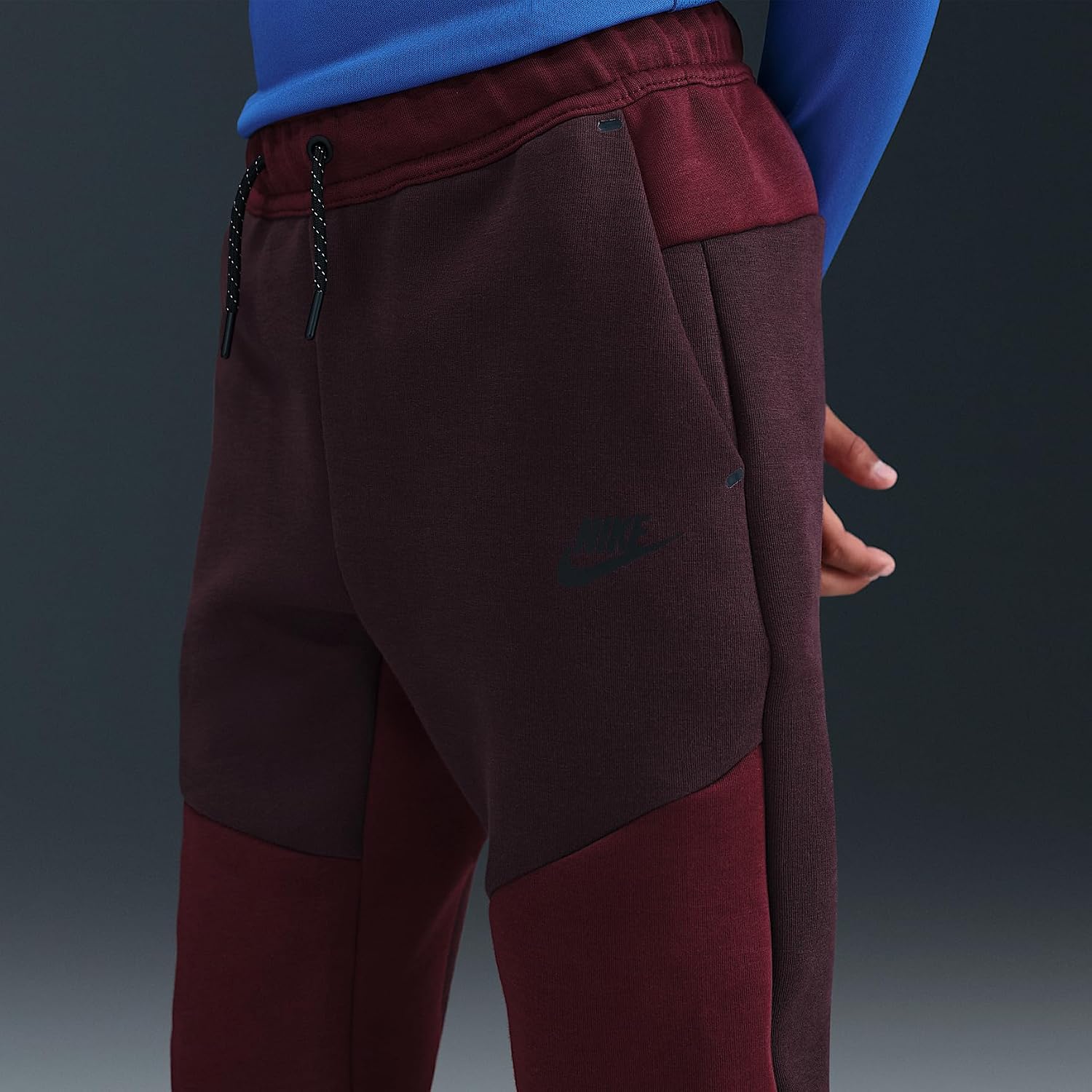 Nike Sportswear Tech Fleece Big Kids' Joggers (Burgundy Crush/Dark Team Red/Black/Black)