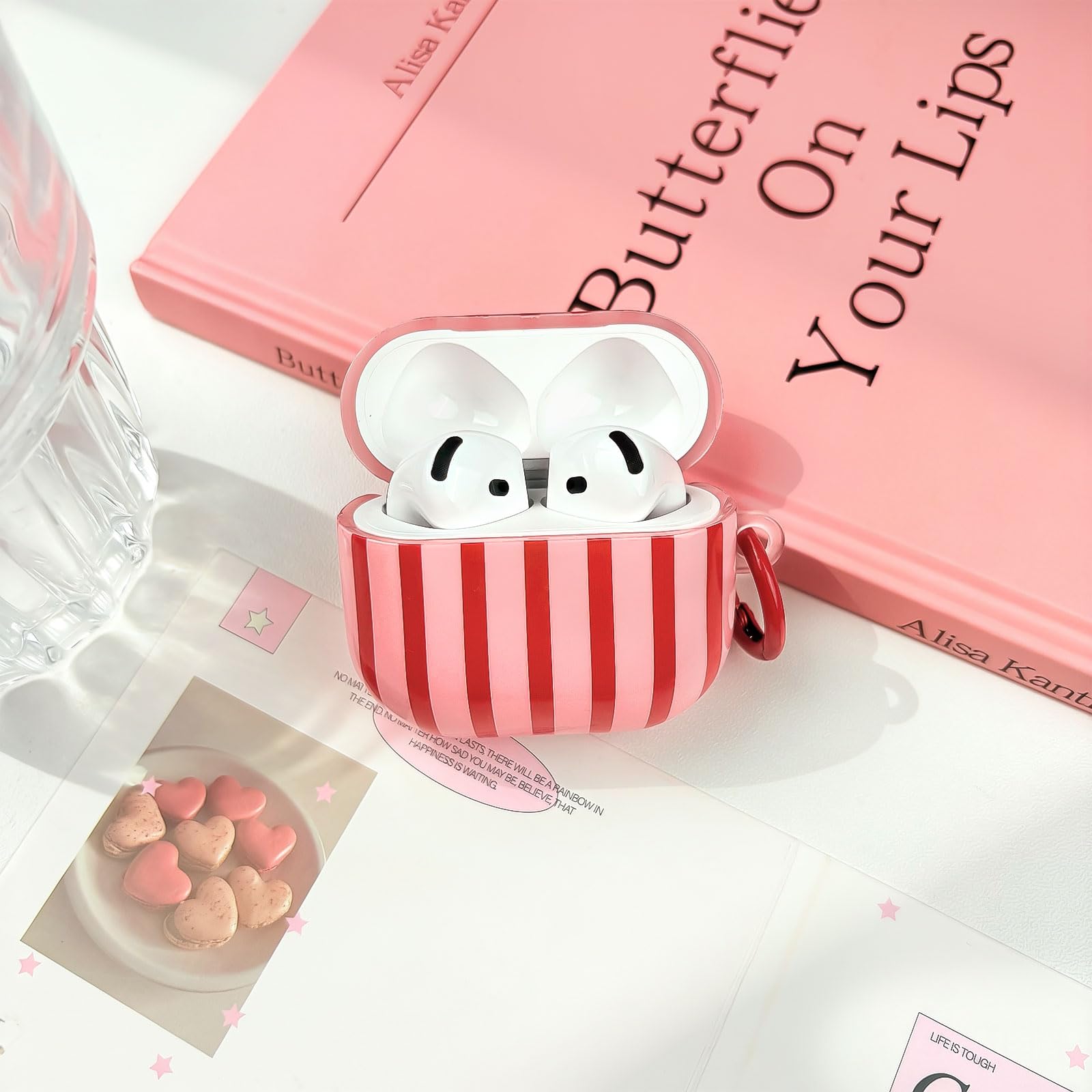Compatible avec Coque AirPods 4 Génération avec Kit Nettoyage, Étui Housse Mignon Fashion Rayures Motif Esthétique Stripes Design, Antichoc Porte - Clés Couvercle Soft Etui - Rouge