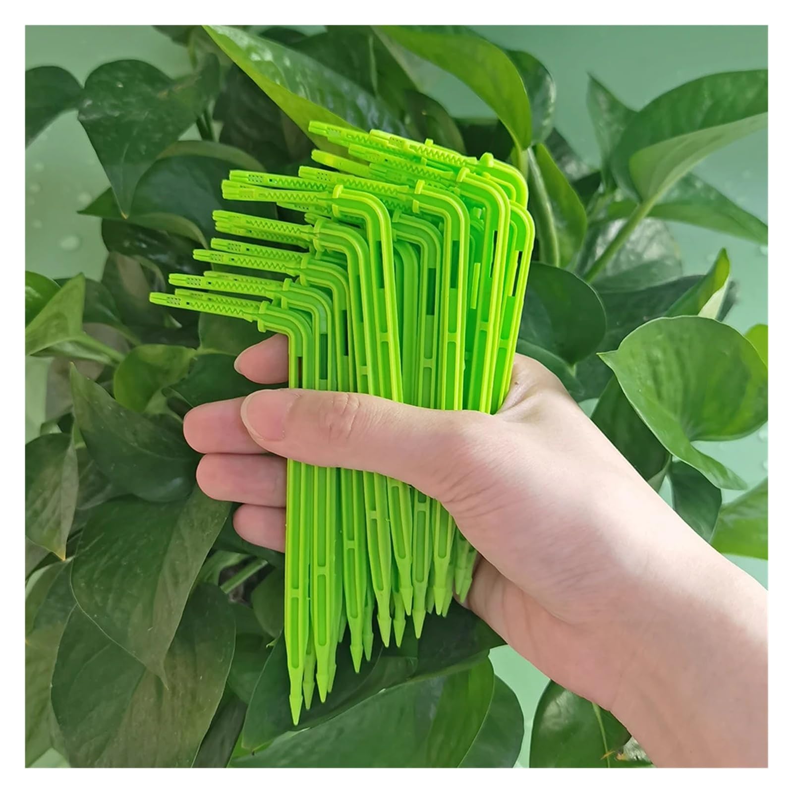 50-1000 goteros verdes de 1/8 pulgadas for sistema de microgoteo de jardín | Emisores de flechas curvadas for riego por goteo de jardines en macetas.(Black-1000pcs)
