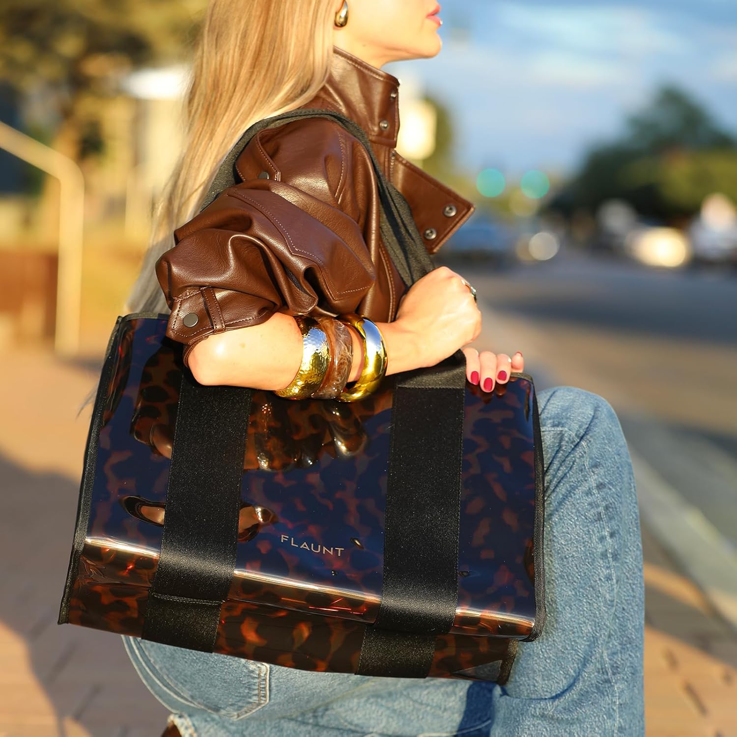 FLAUNT Everyday Tote Bag with Phone Pouch for Women - Lightweight, Airline Approved, Easy To Carry, Foldable & Washable - Image 2