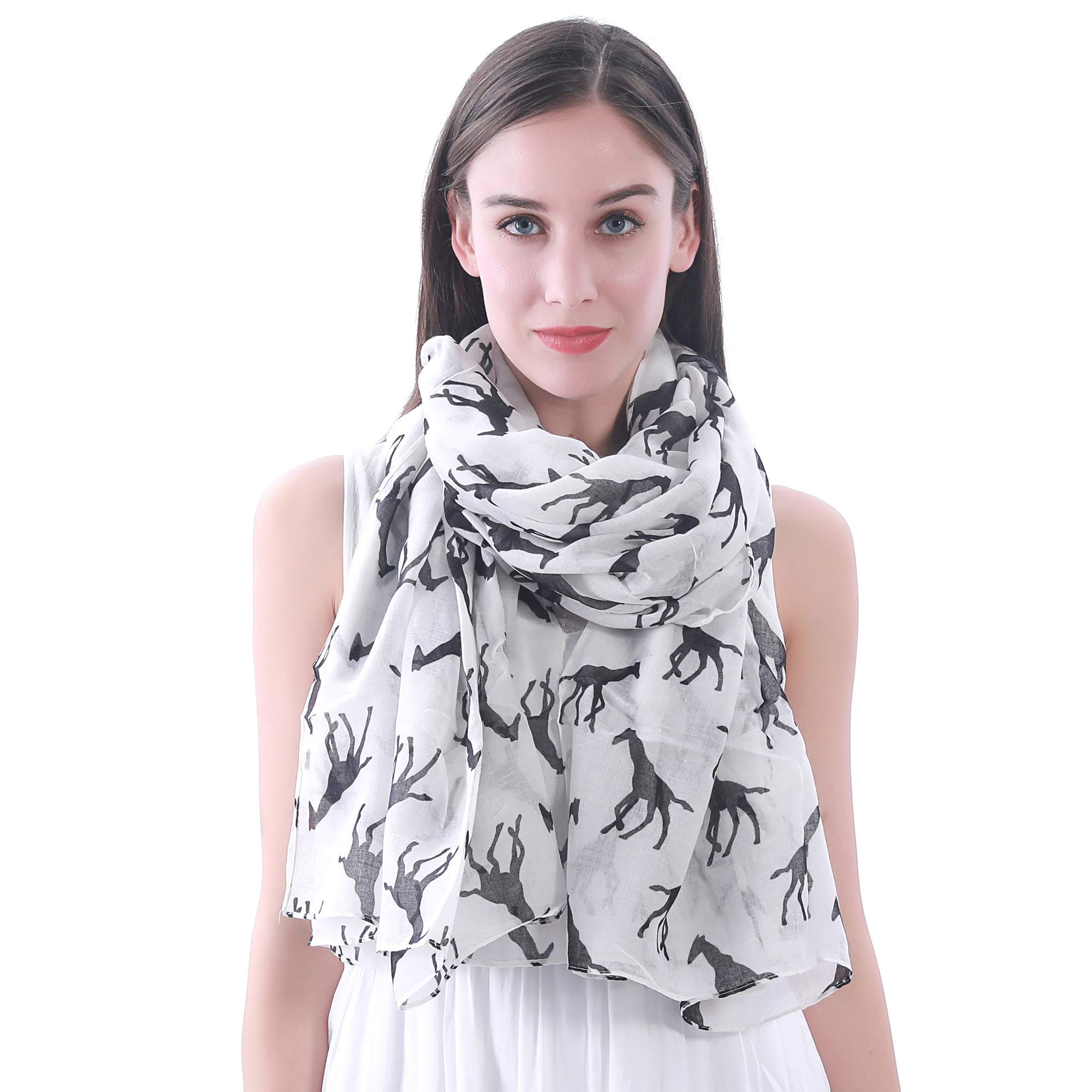 Lina & Lily Women's White With Black Giraffe Animal Print Scarf Oversized (White With Black)(Size: One Size)