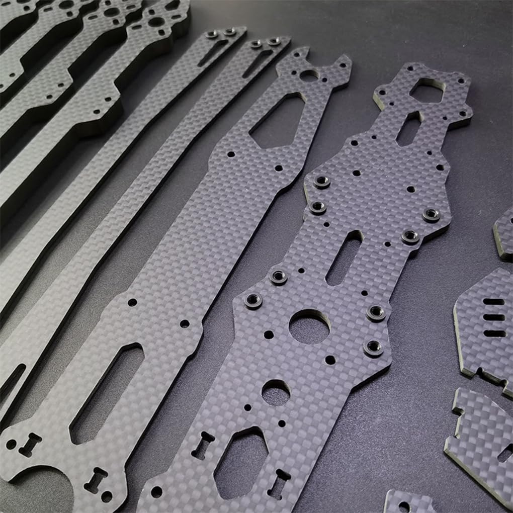 Einfach zu installierender Drohnenrahmen aus Kohlefaser für nahtlosen Aufbau. Einfach zu installierender Rahmen aus Mikrofaser Kohlefaser, 9 Zoll