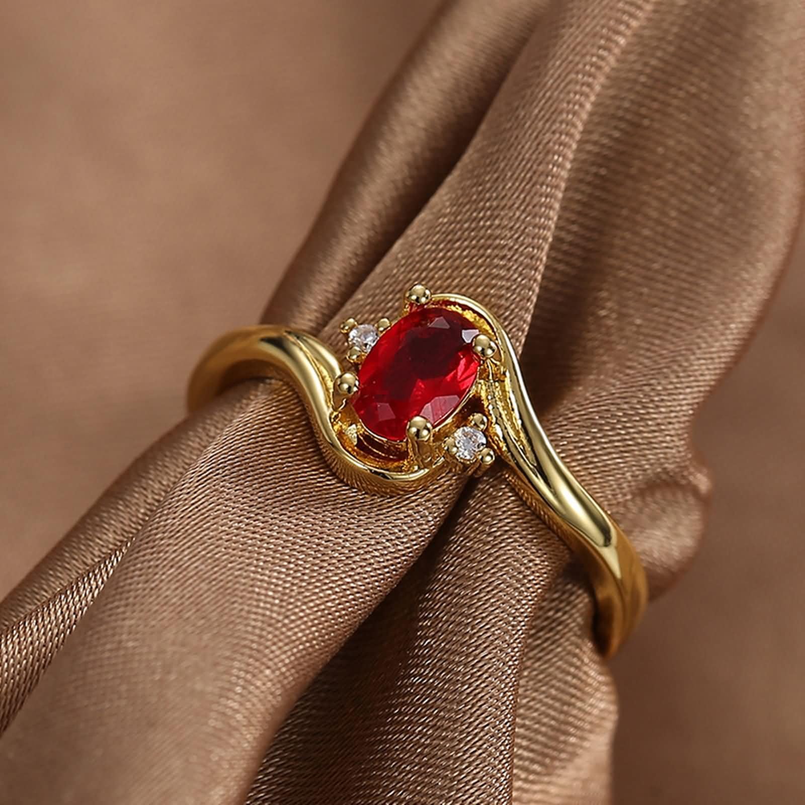 Beydodo Anillos de Compromiso de Oro de 9 14 18 Kilates Mujer con Oval con Rubí Creado y Moissanita, Anillo Oro de Compromiso Mujer