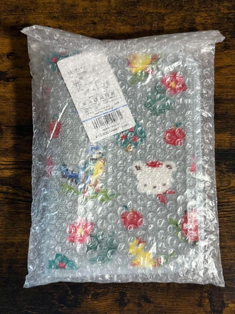 【本日限り値下げ】マルチケース〈FEILER × familiar〉　赤チェック 本日限り値下げ】マルチケース〈FEILER × familiar〉 赤チェック