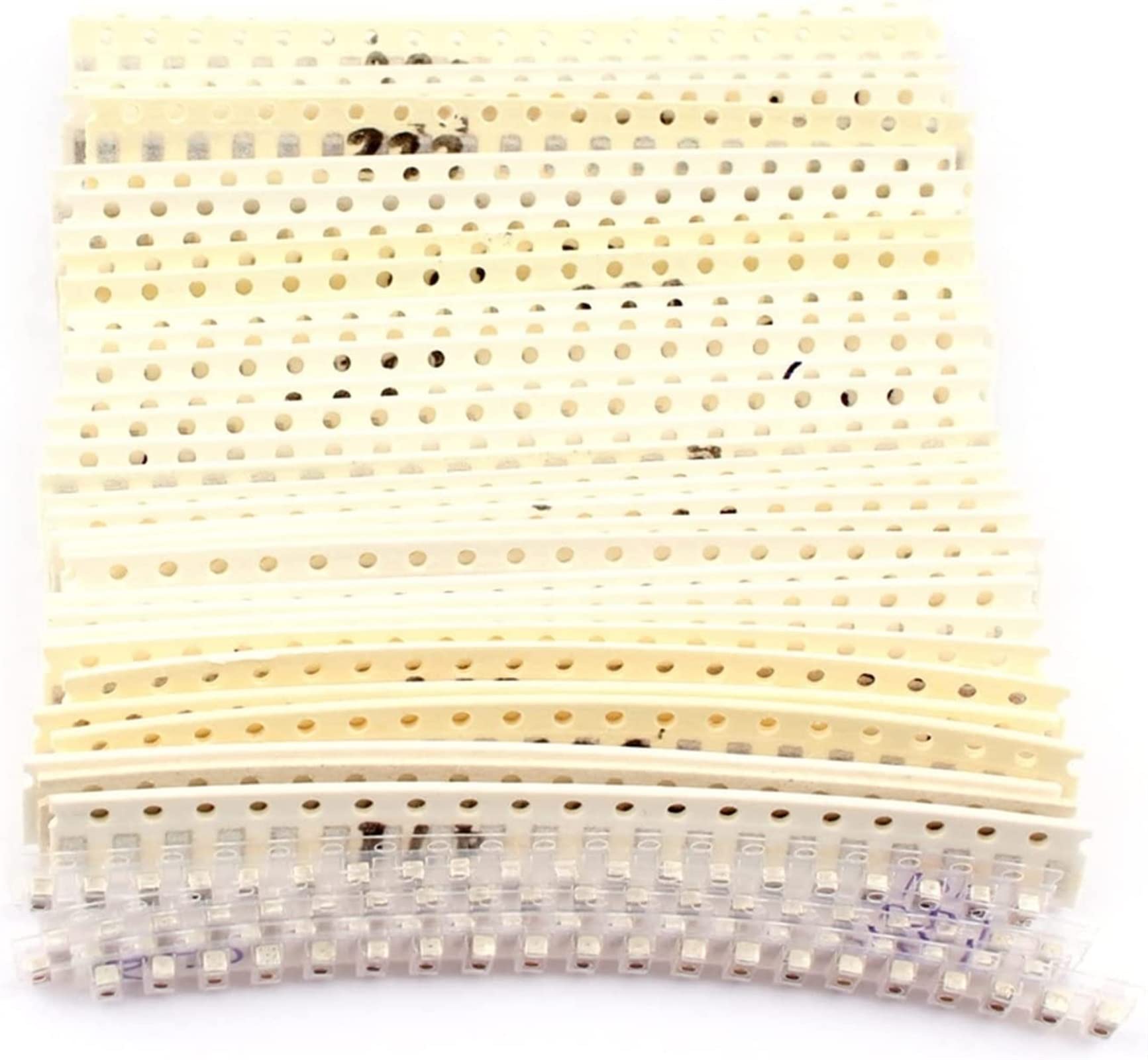 Kit de condensadores 1206 SMD Juego de condensadores de cerámica 1pF-10uF 36Valores * 20pcs condensadores Kit surtido 22PF 47PF 22NF capacitancia Paquete de muestra condensadores Dispositivos electrón