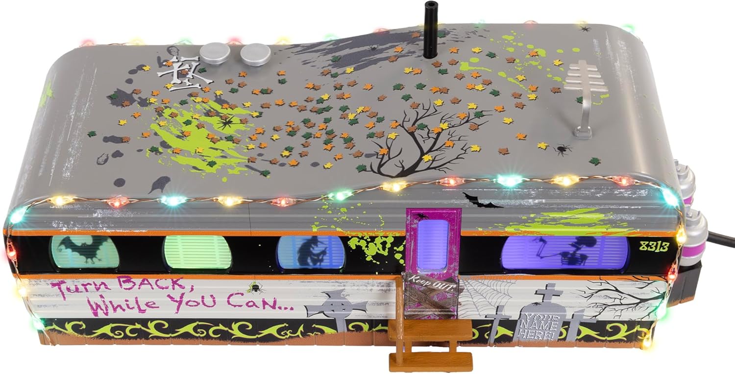 Lionel Halloween Plug-Expand-Play Mobile Home Trailer O Gauge Model Train Accessory