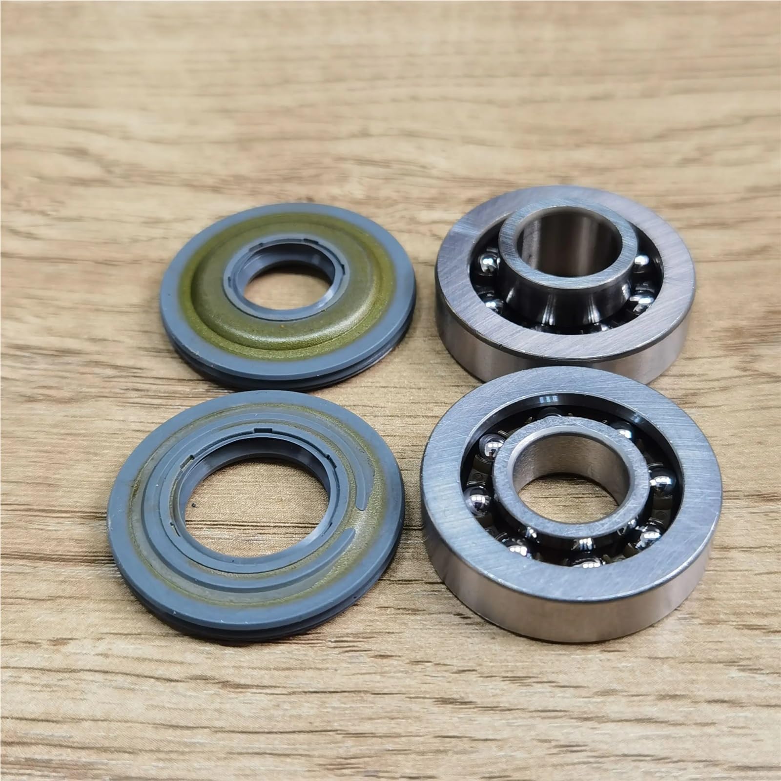 Anillo retén Juego de cojinetes de bolas y sellos de aceite para cigüeñal, compatibles con motosierras Husqvarna 135, 140, 435, 435E, 440 y 440E. Retén Aceite Cigüeñal(Bearing seal set)