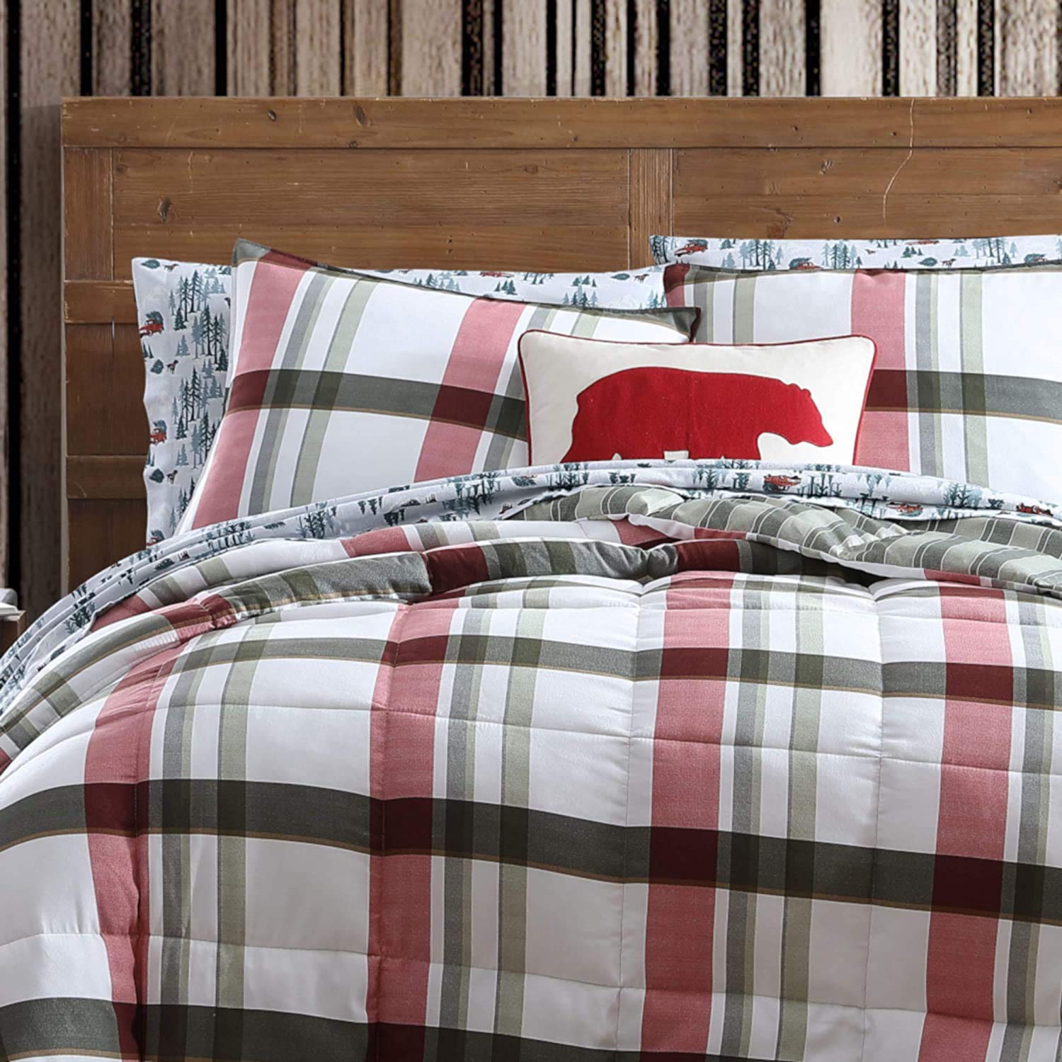 Eddie BauerStanton Plaid Collection | Super Soft and Cozy, Plush Comforter With Matching Shams, Reversible Bedding Set, Queen, Green