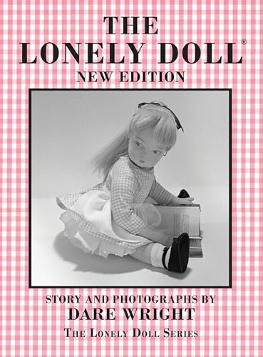 The Lonely Doll: The Lonely Doll Series - Hardcover