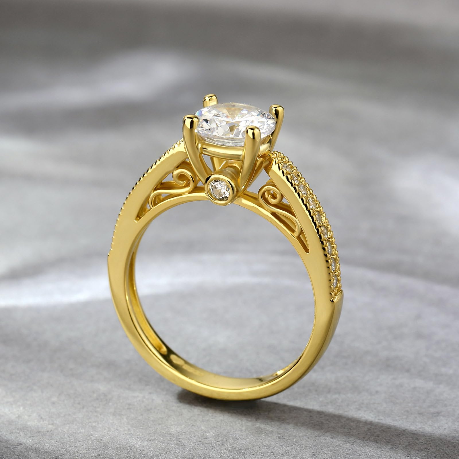 Jeulia Damen-Ring aus Sterlingsilber: Zirkonia vergoldet, Verlobungsring, Diamant-Bandring für Frauen und Mädchen, Ring, Partyschmuck, personalisiertes Jubiläumsgeschenk