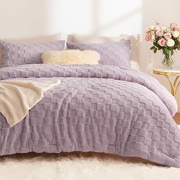 CozyLux Fleece Queen Comforter Set Light Purple,Super Soft & Warm Fluffy Bedding with Checkered Pattern,Luxury Fuzzy Heavy Bed Set for Winter,3 Pieces,1 Comforter and 2 Pillowcases