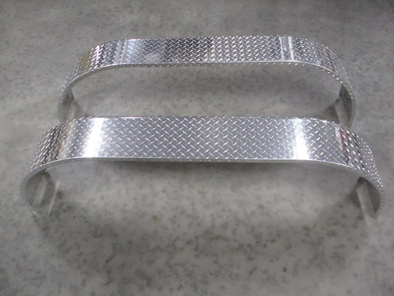 CTW Tandem Aluminum Teardrop Tread Plate Cargo Trailer Fenders 72" L 20" H 9" W, 2 Pack, for Trailer