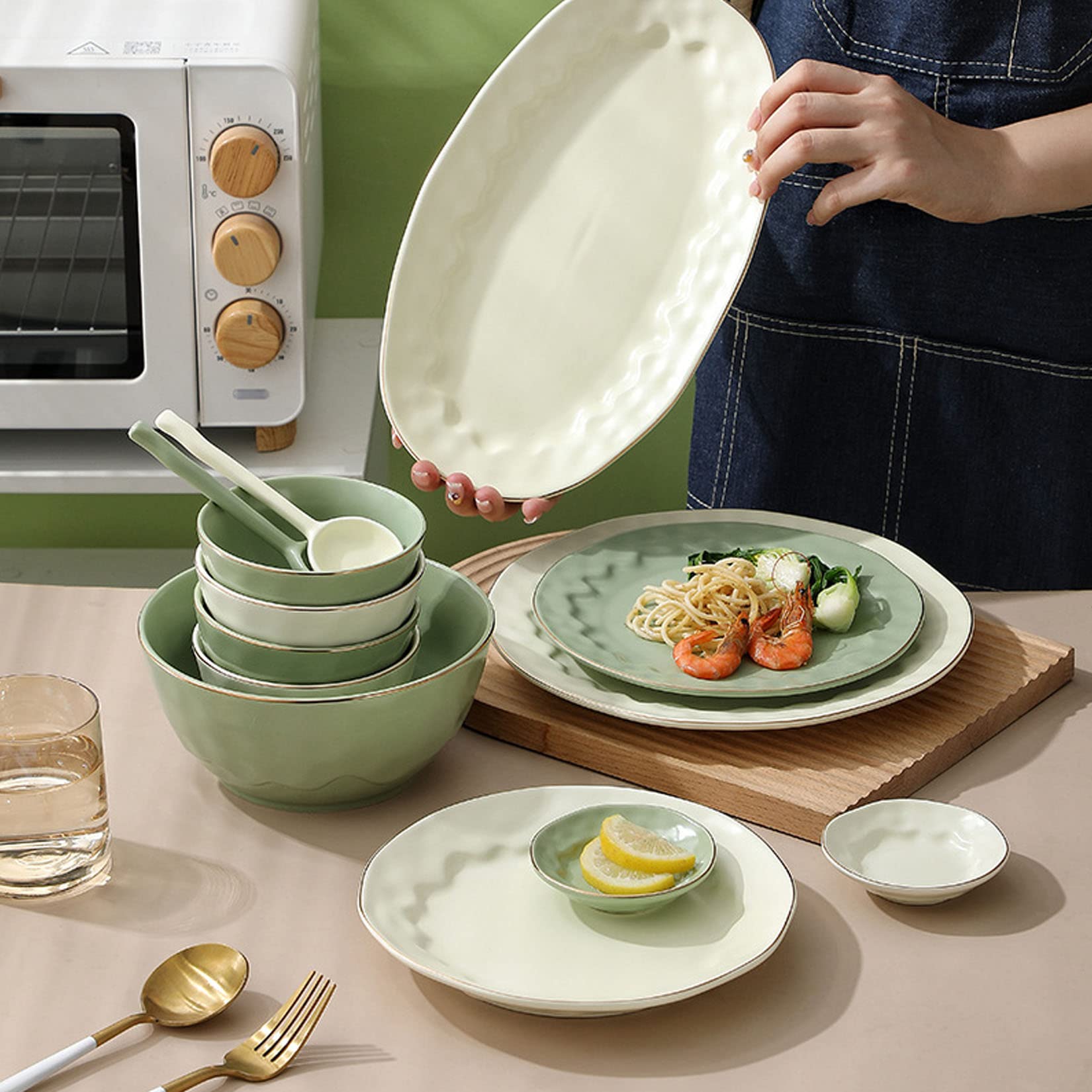 Set di 6 Piatti Piani, Piatto Piano in Ceramica per La Casa di Lusso Leggero, Bordo Irregolare del Piatto, Abbinabile A più Stili di Casa,Verde,8in
