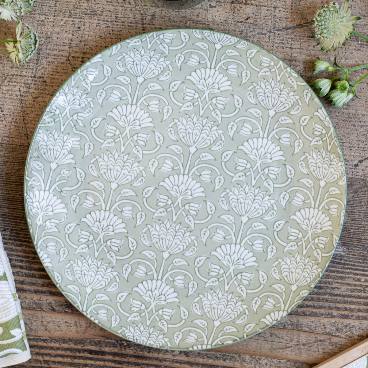 Lot De 6 Grandes Assiettes En Porcelaine, Ø26 Cm, Motifs Végétaux Blanc Et Vert, Collection Soliman, Design Français Élégant Pour Plats Principaux Et Présentations