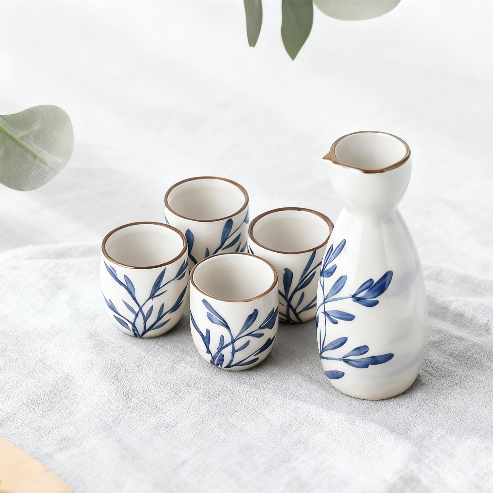 5 Pezzi Set da Sake Giapponese, Ceramica Bicchieri Sakè, Tradizionale Set di Sake, per Ristoranti di tè, Case da tè E per Il Consumo Quotidiano di tè (Bianco)