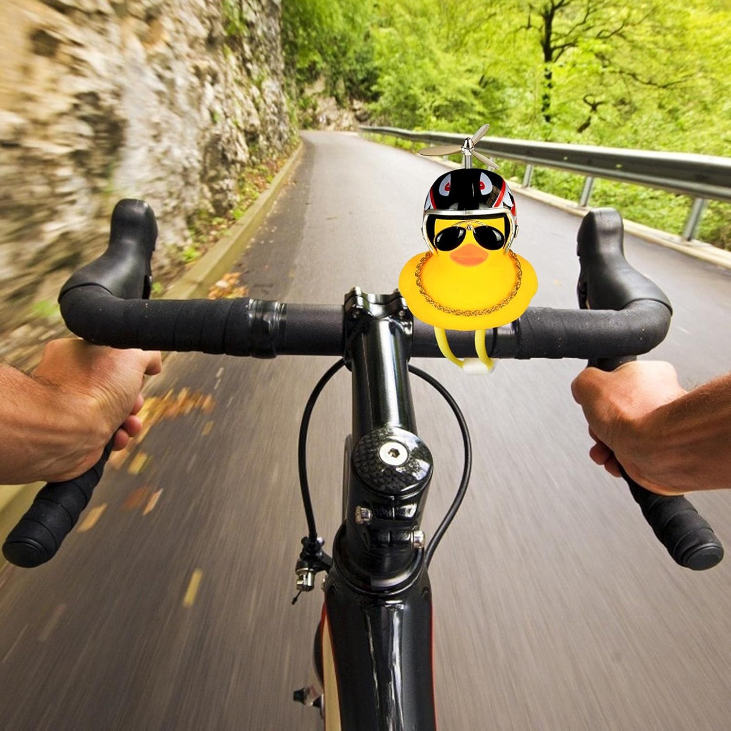 21 自転車ベル 自転車のアヒルの鐘 漫画アヒルヘッドランプ光沢のあるアヒル自転車ベルハンドルバー自転車アクセサリー小さな黄色いアヒルは明るい 自転車ライト ヘルメットを鳴らします キッズバイクホーンかわいい自転車ライトベルホーン幼児子供大人のため ヘルメット